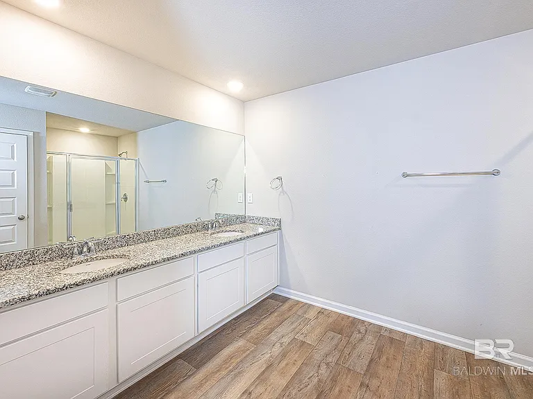 24606 Alamitos Trace Dr — Photo 28