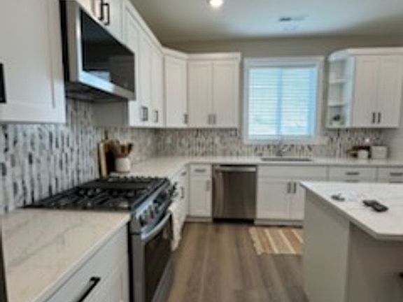 5th image of 2116 N Road 52 Unit S