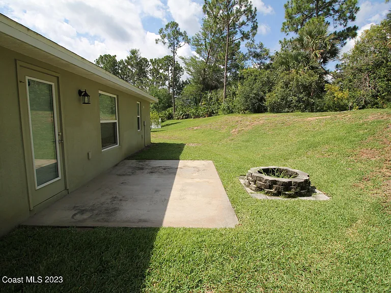 1034 Breakaway Trl — Photo 24