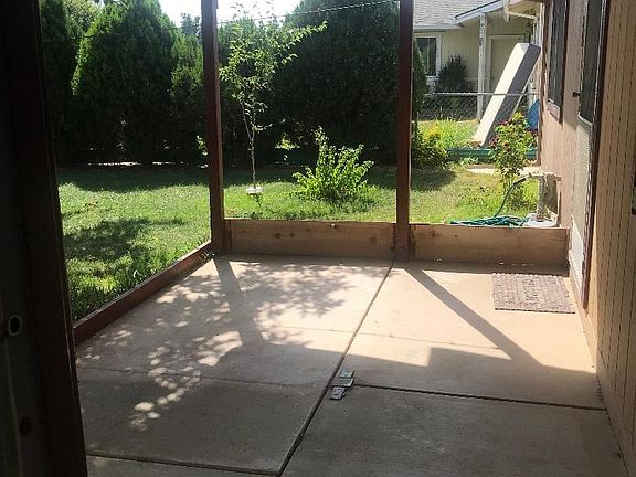 5th image of 1551 Derek Dr