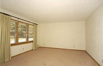2nd image of 812 W Brewster Ln