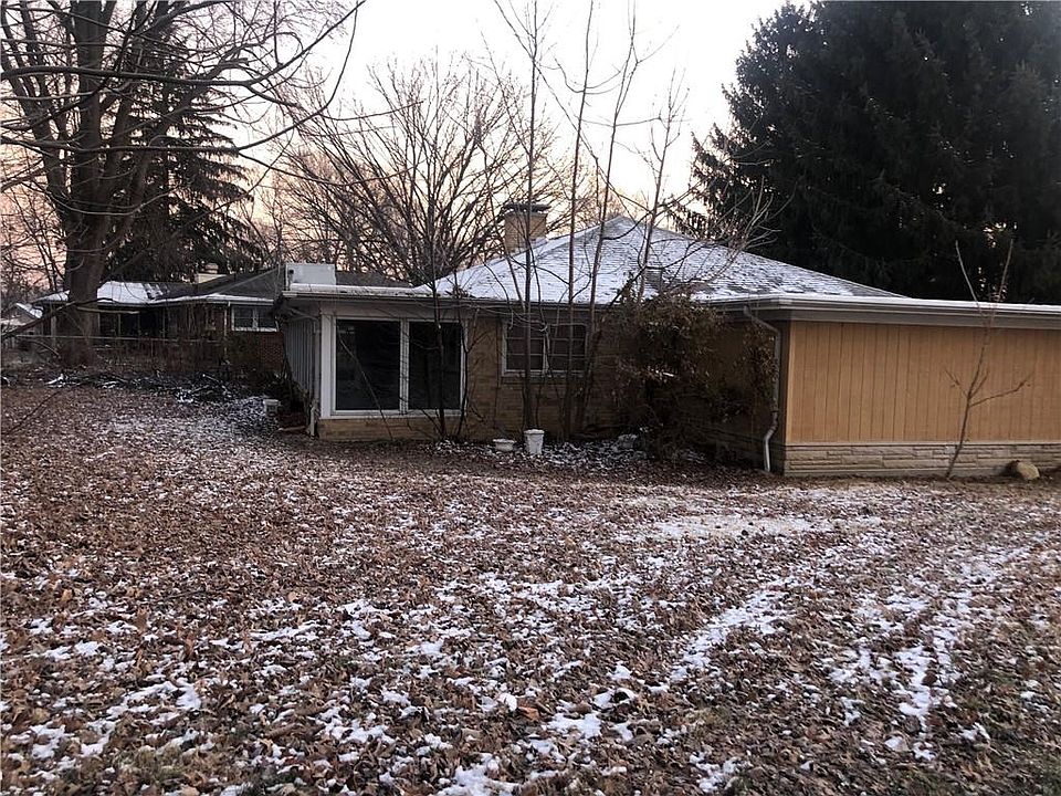 1st image of 301 Fletcher Dr