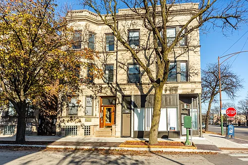 1204 Lexington Photo 1