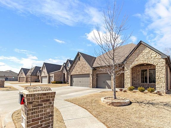 3rd image of 13817 Pennyworth Dr