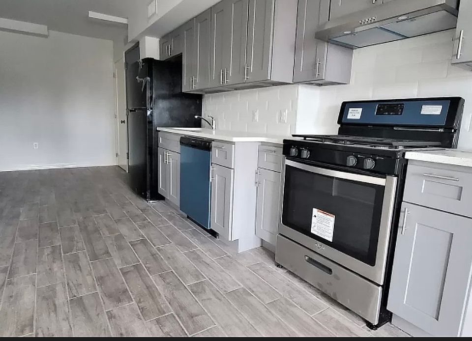 1st image of 25-28 Broadway #6CC
