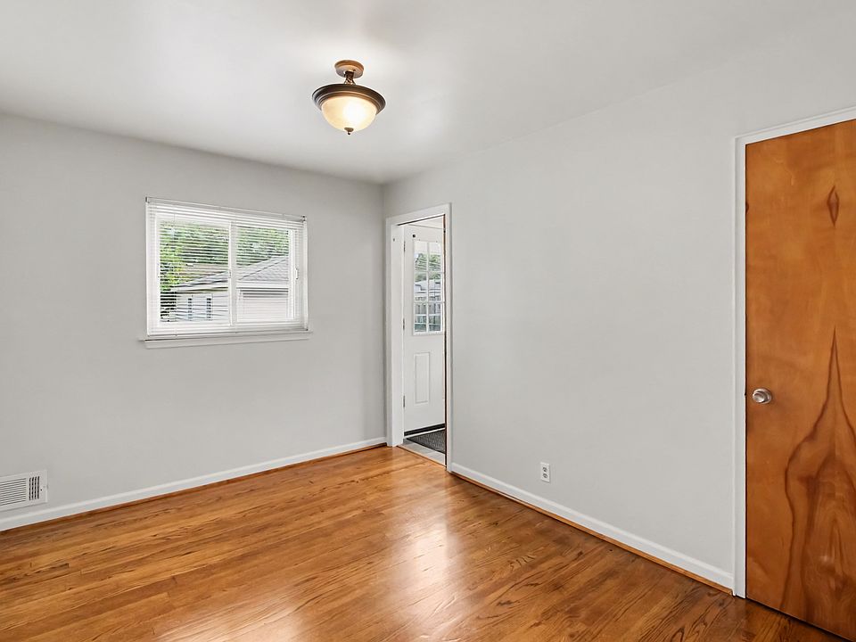 8118 August Ave, photo 25
