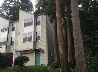 19067 14th Ct NE, Shoreline, WA 98155