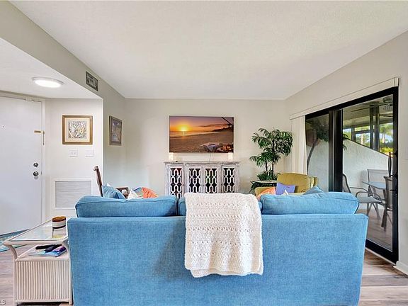 3rd image of 1506 Mainsail DR #5