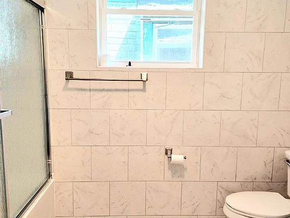 5th image of 5120 Hazel Ave #3F