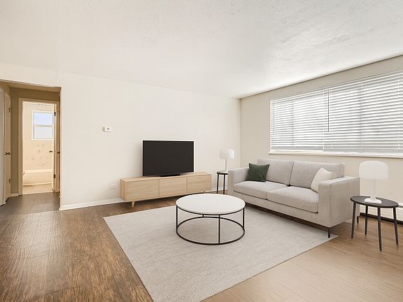 2nd image of 1400 W Mississippi Ave APT 206