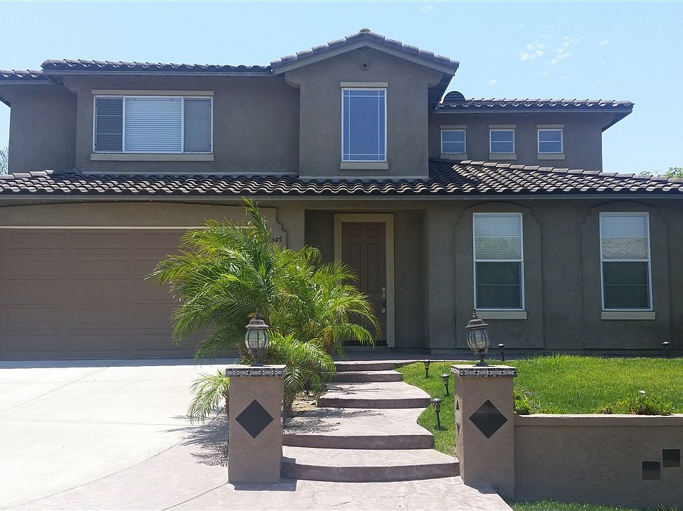 1st image of 345 Flower Hill Way