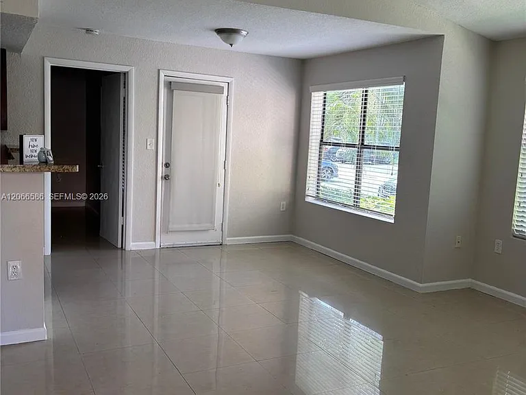 15591 SW 105th Ter #511 — Photo 7
