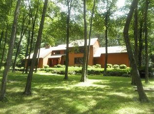 15 Christopher Dr, Long Valley, NJ 07853