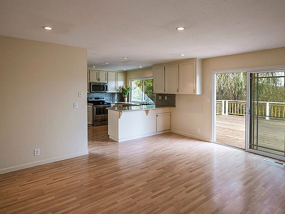 3rd image of 1153 Lea Dr