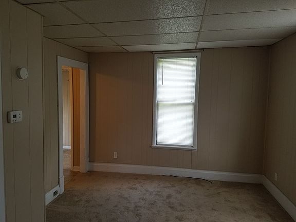 4th image of 718 Monongalia Ave