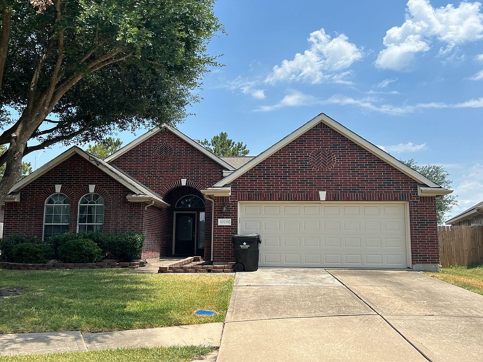 1st image of 10739 White Bridge Ln