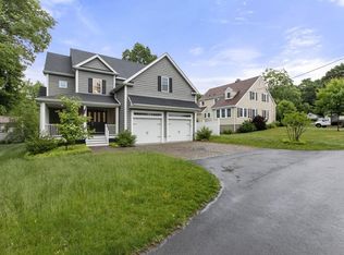 11 Drayton Rd, Dedham, MA 02026