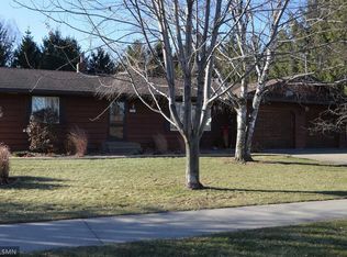 1387 Bilmar Ave, New Richmond, WI 54017