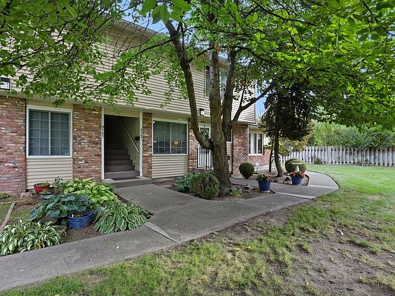 3rd image of 4503 S Sheri Ct