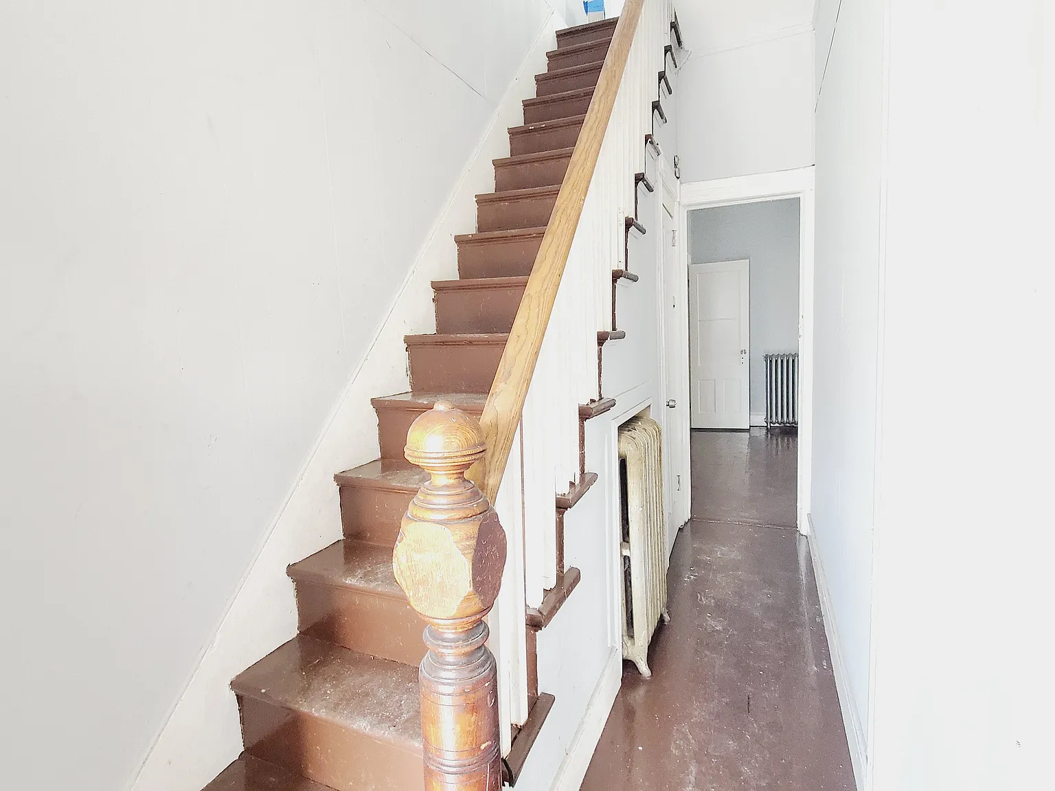 5 bed, 1400 sqft, $4,000 — Photo 3