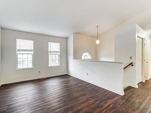 5th image of 2580 Evergreen Dr