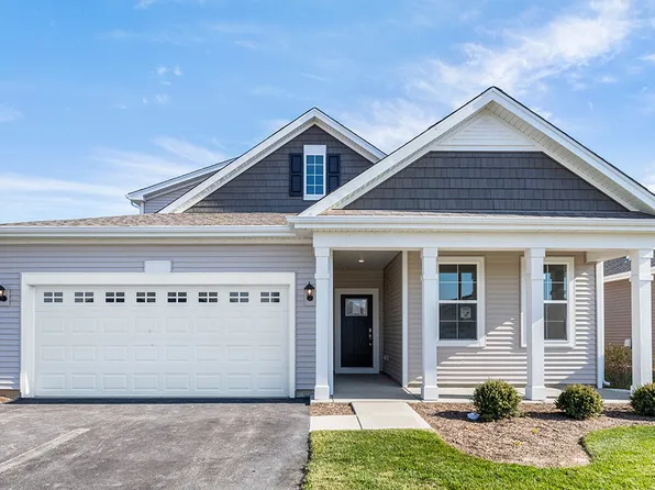 2418 Plains Dr, Pingree Grove, IL 60140