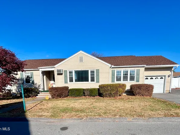 629 Bednar St, Dunmore, PA 18512