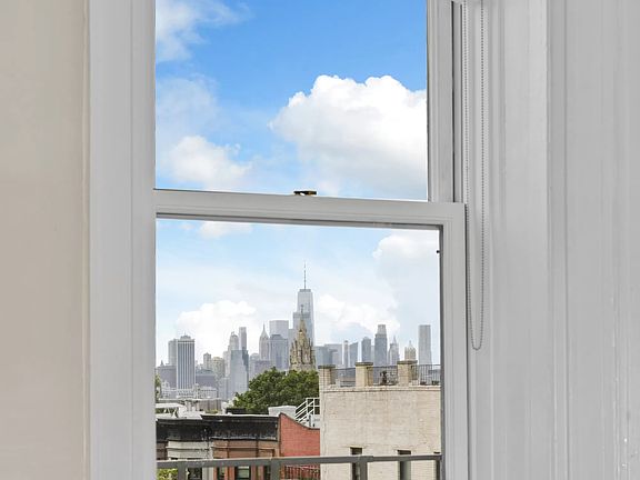 3rd image of 530 1st St APT 7