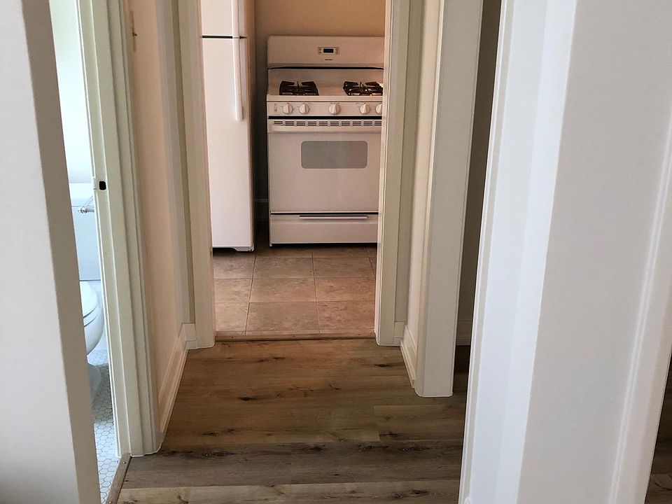 2nd image of 4121 Halldale Ave