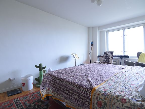 3rd image of 392 Central Park W APT 9J