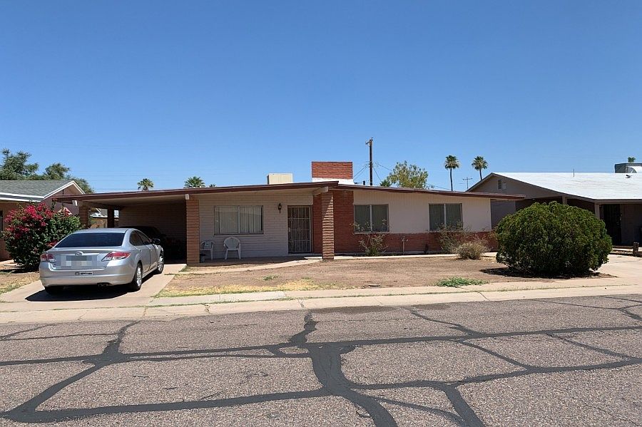 1st image of 2324 E School Dr