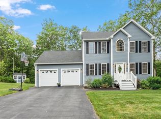 32 Town Farm Rd, Westminster, MA 01473