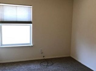 1016 Salinas St SE, Albuquerque, NM 87123