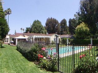 5323 Cedros Ave, Van Nuys, CA 91411