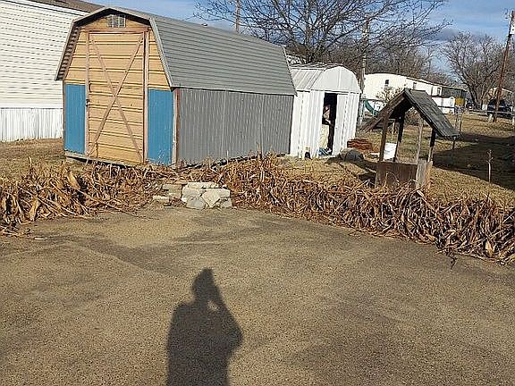 5th image of 1904 Cedar St #828