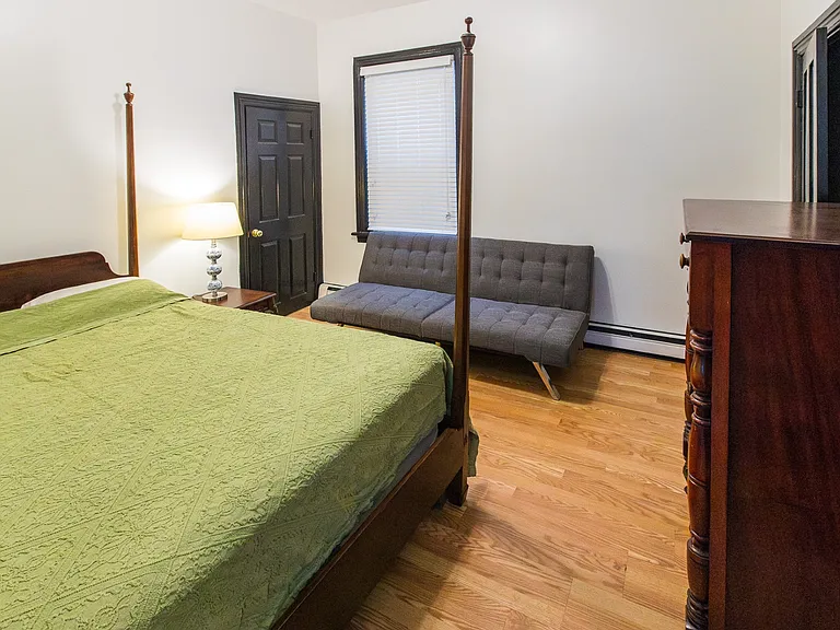 102 Ring St #3 — Photo 10