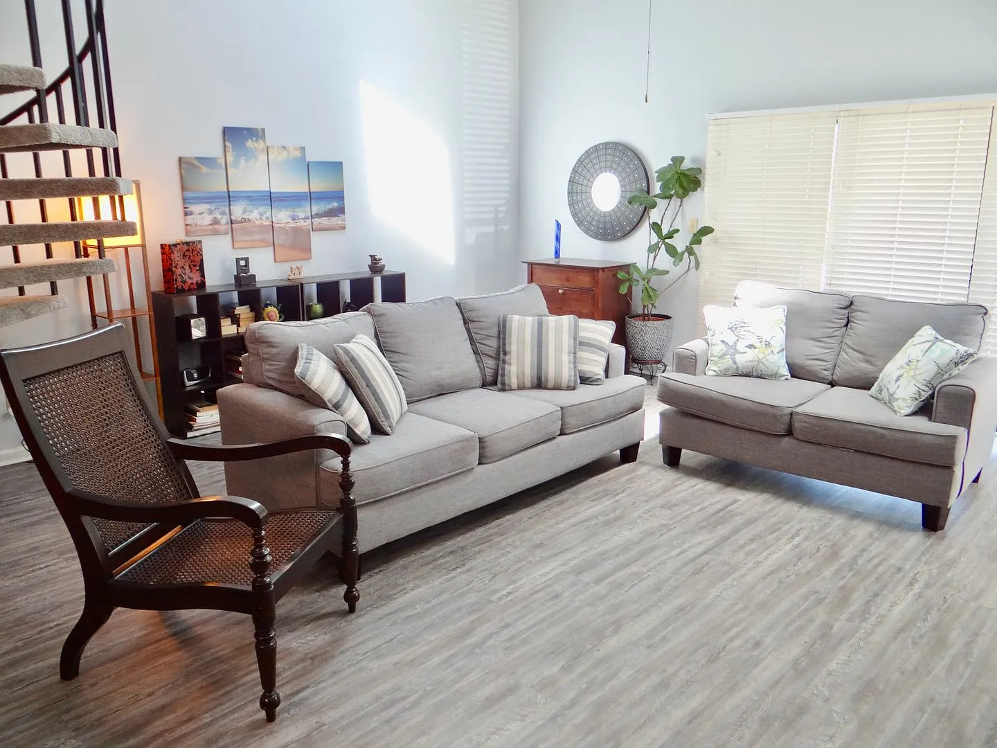 Furnished Medium Term Rental — Photo 4