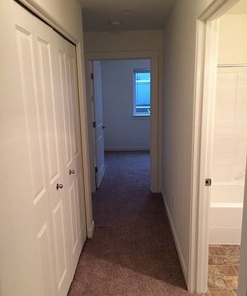 5th image of 1017 SE 12th Ave APT 201