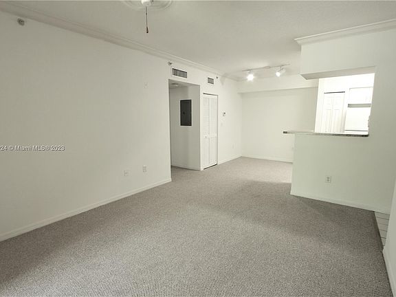 5th image of 100 SW 117th Ter #2304