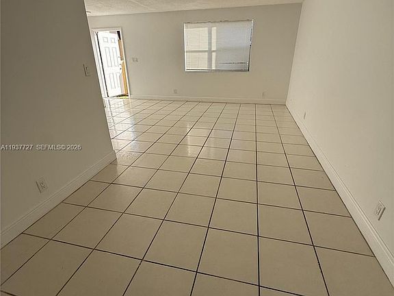 5th image of 5817 Blueberry Ct #92