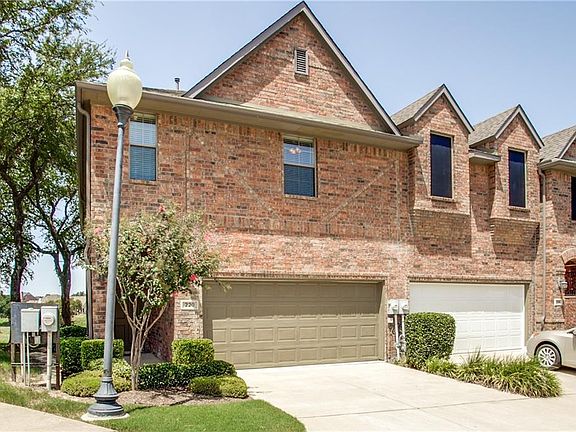 2nd image of 220 Mozart Way