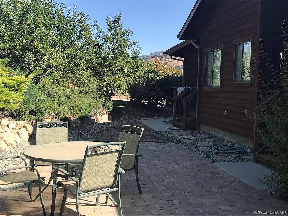 2nd image of 30000 Pinedale Dr