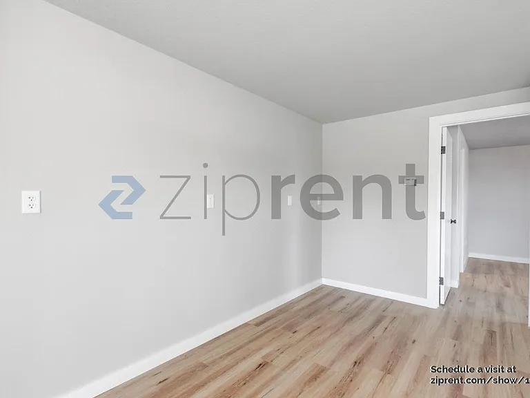 3937 La Cresenta Rd — Photo 11