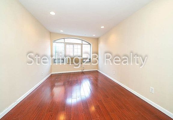 3rd image of 2716 12th St Ste 1