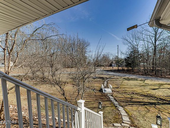 5th image of 3149 Warpath Dr