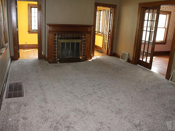 3rd image of 410 North St