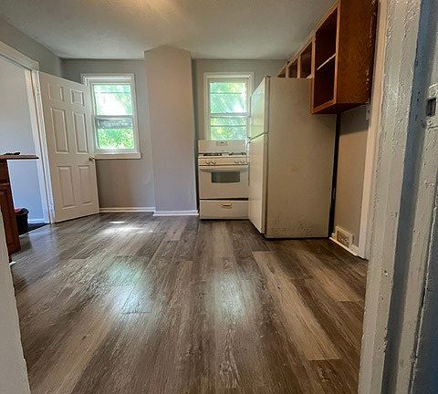 3rd image of 39 1st St #11508088