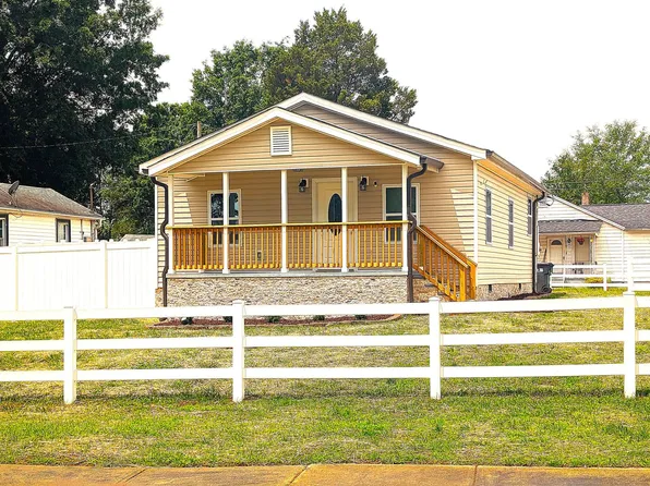 9616 China Grove Church Rd, Pineville, NC 28134