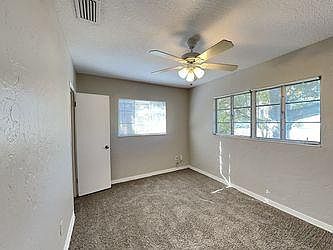 3rd image of 44504 S Clark Ave