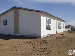 40 E Ranch Rd, Wiggins, CO 80654